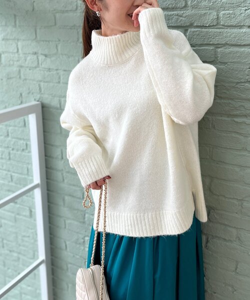 【ふわふわパステルカラーニット】ヤクライクモックネックニット