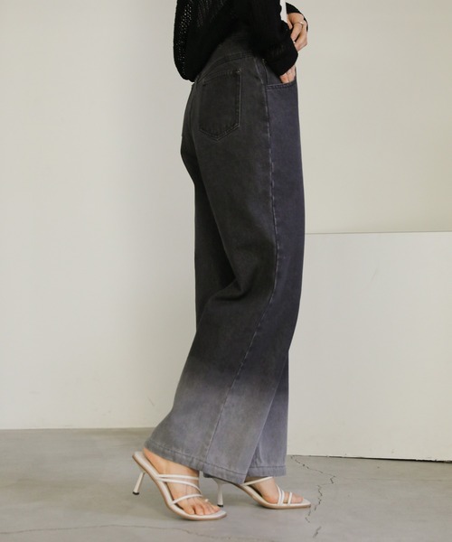 select MOCA(セレクトモカ)の「クロスウエストグラデーションデニム(デニムパンツ・レディース・ダークインディゴブルー/ブラック・SMALL/MEDIUM)」の15枚目の写真