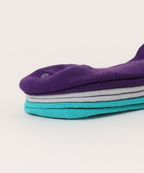 FRUIT OF THE LOOM（フルーツオブザルーム）の「FRUIT OF THE LOOM　ロゴ刺繍（ソックス/靴下・メンズ・マルチ・25cm～27cm）」の2枚目の写真
