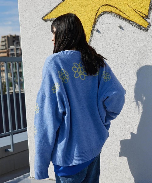 re_k by JUNRED（レクバイジュンレッド）の「re_k by JUNRED / ピースデイジージャガードニットカーディガン（カーディガン/ボレロ・メンズ・チャコールグレー/ライトグレー/サックスブルー・S/M/L）」の18枚目の写真