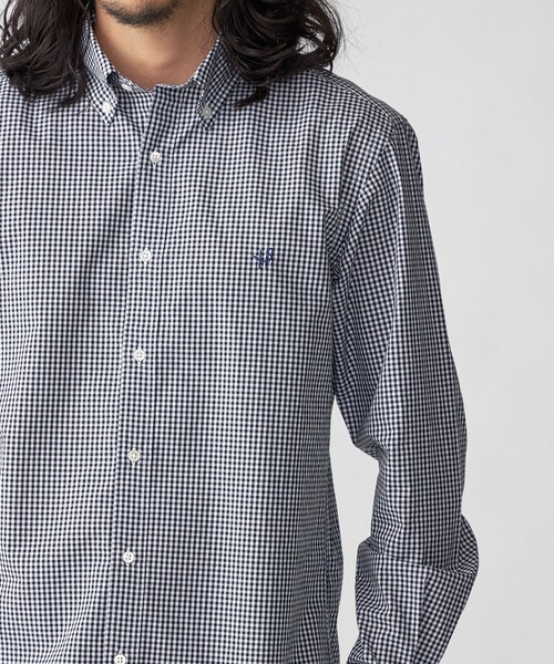 SHIPS（シップス）の「*SHIPS: ワンポイント ロゴ ギンガムチェック/ストライプ ボタンダウン シャツ（シャツ/ブラウス・メンズ・ロイヤルブルー/ブルー系/ネイビー/ライトブルー/ブラック・LARGE/SMALL/MEDIUM/X-LARGE）」の2枚目の写真