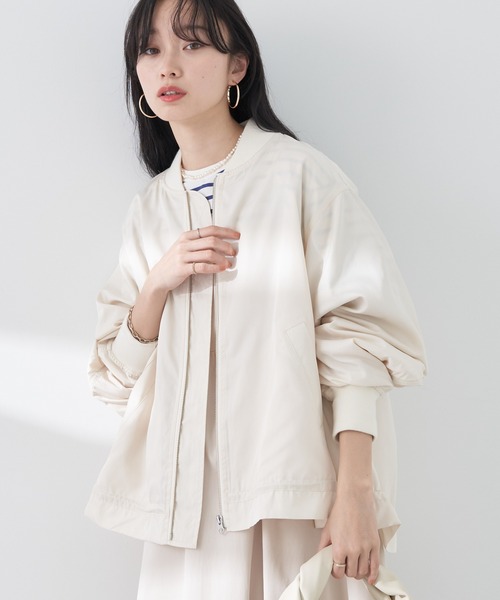 earth music&ecology（アースミュージックアンドエコロジー）の「シャーリングMA-1（MA-1・レディース・カーキ/アイボリー/ラベンダー・FREE）」の2枚目の写真