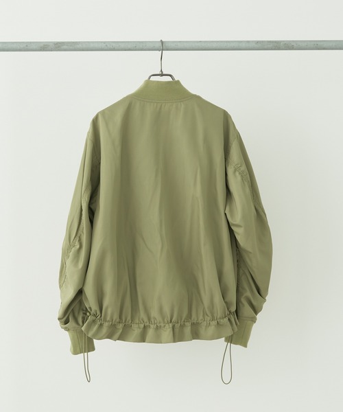 earth music&ecology（アースミュージックアンドエコロジー）の「シャーリングMA-1（MA-1・レディース・カーキ/アイボリー/ラベンダー・FREE）」の4枚目の写真