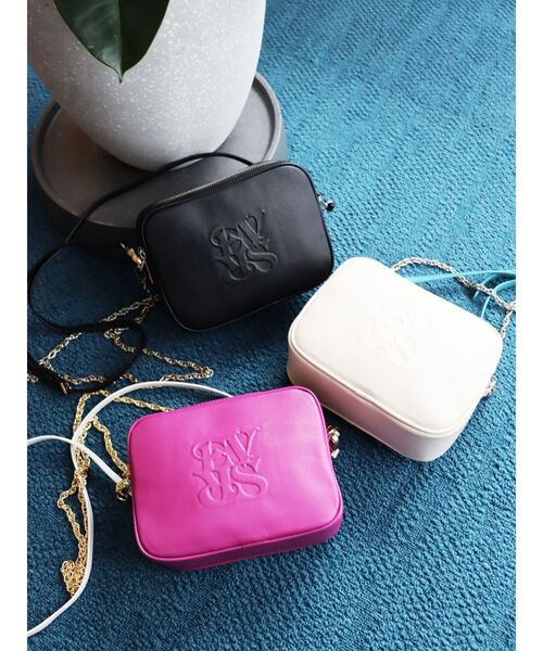 EVRIS（エヴリス）の「バイカラーショルダーチェーンミニBAG（ショルダーバッグ・レディース・ブラック/パープル/ホワイト・FREE）」の18枚目の写真