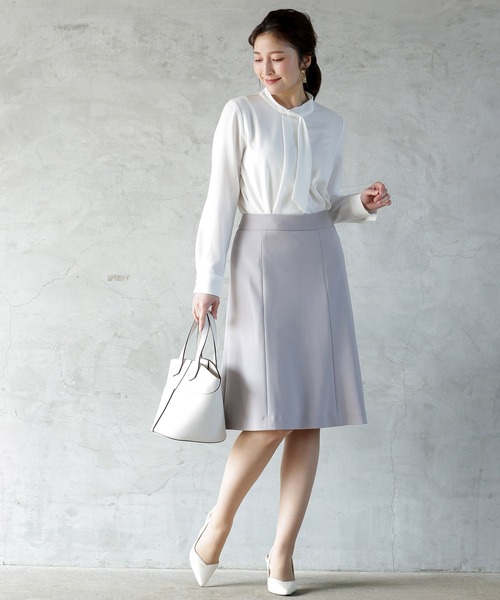 Emilyan(エミリアン)の「【手洗いできるハイストレッチジョーゼット】WEB限定!Aラインスカート(スカート・レディース・ブラウン/ベージュ/ネイビー/チャコールグレー/ブラック/グレイッシュベージュ・XS/S/M/L/LL)」の10枚目の写真