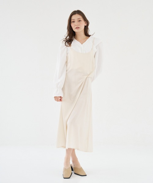 a:mure(アミュール)の「フリルブラウス(シャツ/ブラウス・レディース・ホワイト/オフホワイト/ブラック・F)」の20枚目の写真