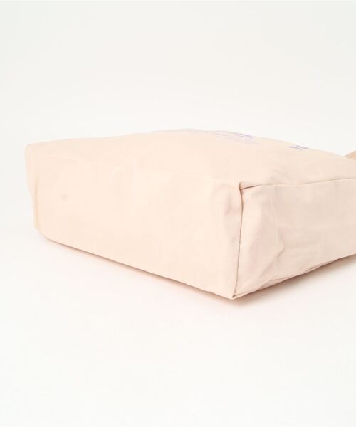 LAC-VERT（ラック・ヴェール）の「PARISロゴ刺繍トートバッグ【A3収納可能】（トートバッグ・レディース・ライトブルー/スモークピンク/パープル/ベージュ・FREE）」の11枚目の写真