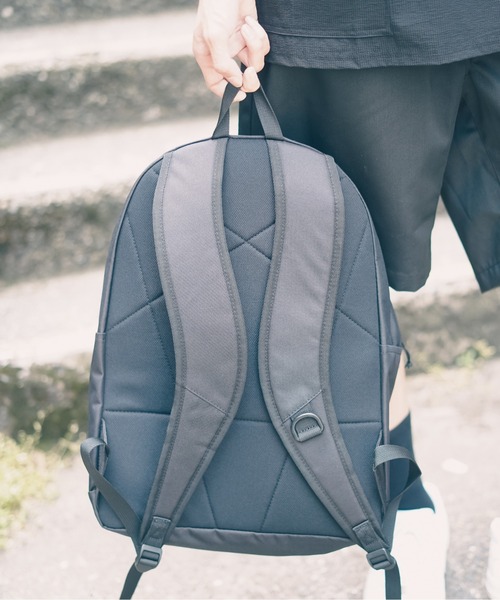 THRASHER（スラッシャー）の「BENCHMARK Back Pack 22L/スラッシャーバックパック・リュックサック（バックパック/リュック・メンズ・ブラック系その他/ブラック×パープル/ブラック×ブルー/ブラック/ブラック×イエロー/ブラック×ホワイト・FREE）」の13枚目の写真