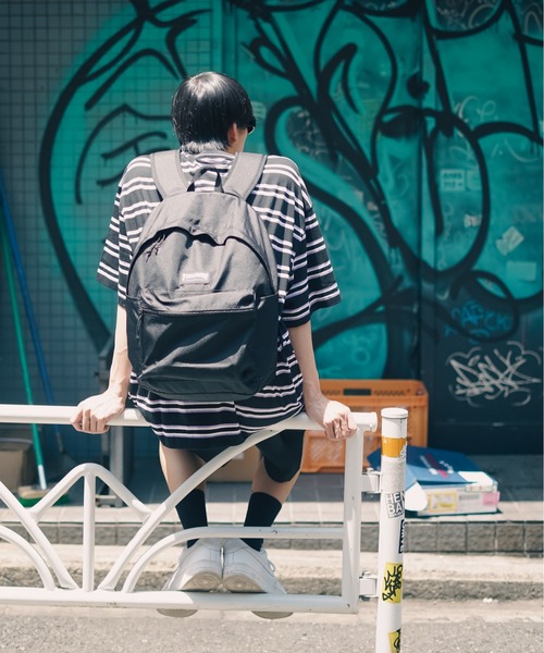 THRASHER（スラッシャー）の「BENCHMARK Back Pack 22L/スラッシャーバックパック・リュックサック（バックパック/リュック・メンズ・ブラック系その他/ブラック×パープル/ブラック×ブルー/ブラック/ブラック×イエロー/ブラック×ホワイト・FREE）」の14枚目の写真