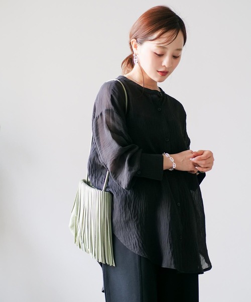KOBE LETTUCE（コウベレタス）の「[ 田中亜希子さんコラボ ] バンドカラーシアーストライプシャツ（シャツ/ブラウス・レディース・ミント/ブラック/ライトブルー・M/PM）」の4枚目の写真