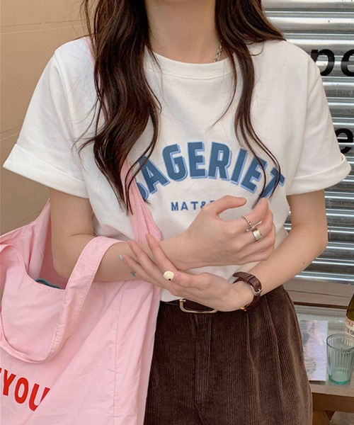 DAY CLOSET（デイ クローゼット）の「レディース ロールアップカレッジロゴTシャツ（Tシャツ/カットソー・レディース・ホワイト/ネイビー/レッド・ONE SIZE）」の5枚目の写真