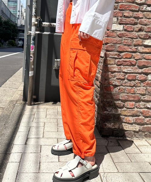 JOINT WORKS（ジョイントワークス）の「【Lee / リー】 Fleeasy Cargo（カーゴパンツ・メンズ・ブラック/ベージュ/オレンジ・FREE）」の4枚目の写真