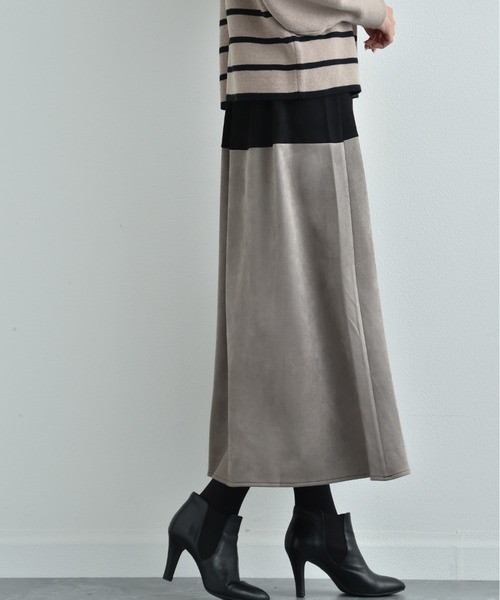 INTERPLANET(インタープラネット)の「スエードブロッキングスカート(スカート・レディース・グリーン/グレー/ベージュ/ブルー・FREE)」の22枚目の写真