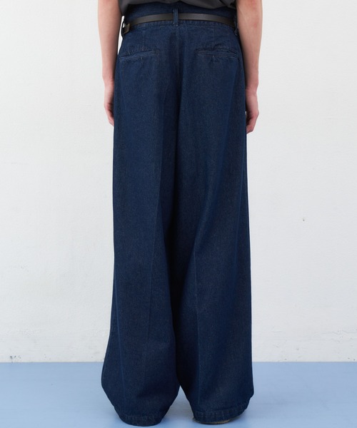 AIVER（アイバー）の「AIVER　ツータックバギーデニムスラックス（デニムパンツ・メンズ・グレー/ブラック/ネイビー/ライトグレー・MEDIUM/LARGE/SMALL）」の14枚目の写真