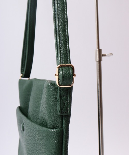 Jouet(ジョエット)の「JOUET くるみボタン スクエアミニショルダーバッグ(ショルダーバッグ・レディース・ベージュ/ブラック/モカ/グリーン・FREE)」の14枚目の写真