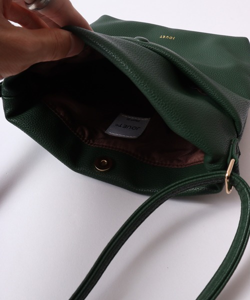Jouet(ジョエット)の「JOUET くるみボタン スクエアミニショルダーバッグ(ショルダーバッグ・レディース・ベージュ/ブラック/モカ/グリーン・FREE)」の16枚目の写真