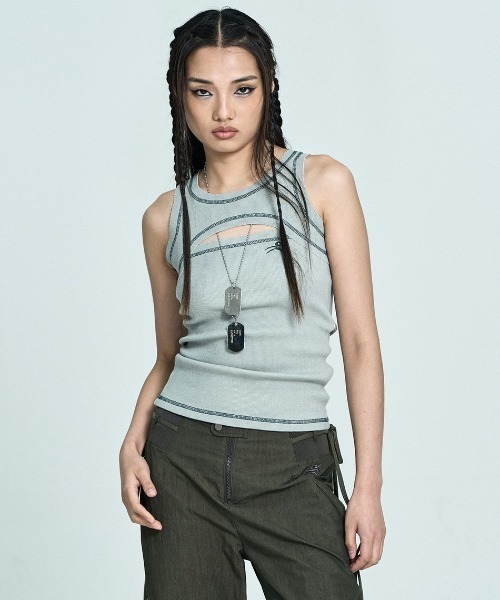 SETUPEXE(セットアップイーエックスイー)の「韓国ブランド SETUP‐EXE セットアップエグゼ Raw edge stitch sleeveless top ステッチ レイヤード風 トップス タンクトップ 袖なし アメリカンスリーブ(タンクトップ・レディース・ライトカーキ/グレー・ONE SIZE)」の14枚目の写真