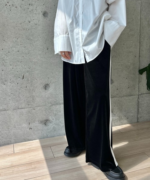 y/m by RIKA（イムバイリカ）の「ベロアラインパンツ（その他パンツ・レディース・ブルー/ブラック・FREE）」の14枚目の写真