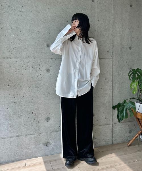 y/m by RIKA（イムバイリカ）の「ベロアラインパンツ（その他パンツ・レディース・ブルー/ブラック・FREE）」の16枚目の写真