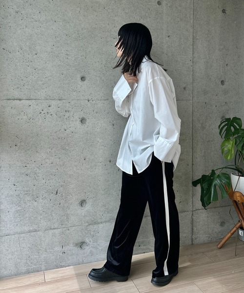 y/m by RIKA（イムバイリカ）の「ベロアラインパンツ（その他パンツ・レディース・ブルー/ブラック・FREE）」の20枚目の写真