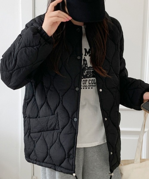 ABITOKYO（アビトーキョー）の「ビックシルエット中綿キルティングジャケット（ダウンジャケット/コート・レディース・アイボリー/ブラック/ブルー/ローズ/イエロー・FREE）」の18枚目の写真