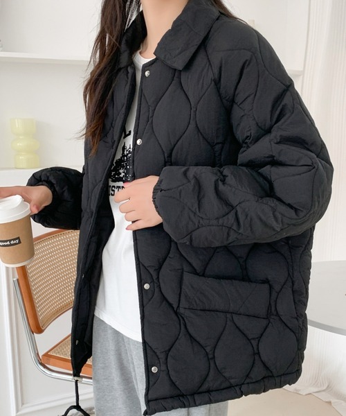 ABITOKYO（アビトーキョー）の「ビックシルエット中綿キルティングジャケット（ダウンジャケット/コート・レディース・アイボリー/ブラック/ブルー/ローズ/イエロー・FREE）」の22枚目の写真