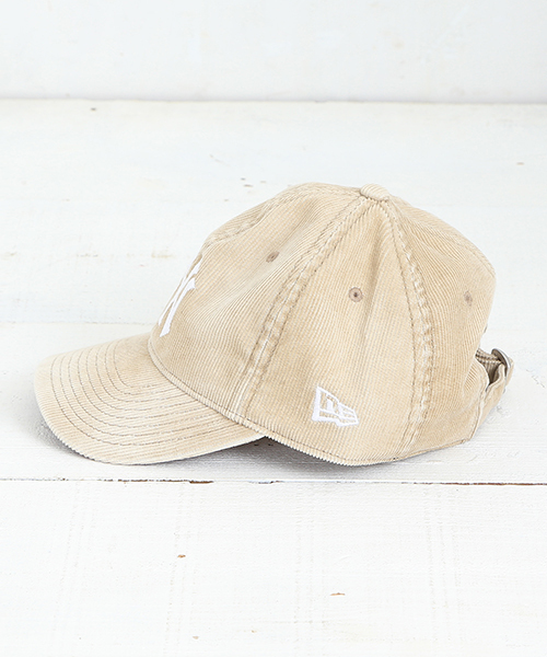 B:MING by BEAMS(ビーミングバイビームス)の「<VERY12月号掲載>NEW ERA / 別注コーデュロイCAP<KIDS>(キャップ・キッズ・ベージュ/ネイビー・ONE SIZE)」の4枚目の写真