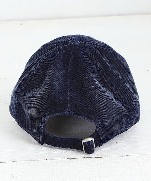 B:MING by BEAMS(ビーミングバイビームス)の「<VERY12月号掲載>NEW ERA / 別注コーデュロイCAP<KIDS>(キャップ・キッズ・ベージュ/ネイビー・ONE SIZE)」の9枚目の写真