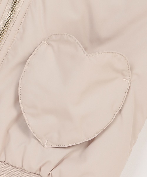 petit main(プティマイン)の「ハートポケットMA-1(ブルゾン・キッズ・アイボリー/ライトベージュ/ネイビー・80cm/90cm/100cm/110cm/120cm/130cm)」の7枚目の写真