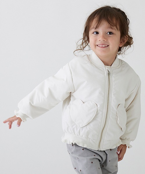 petit main(プティマイン)の「ハートポケットMA-1(ブルゾン・キッズ・アイボリー/ライトベージュ/ネイビー・80cm/90cm/100cm/110cm/120cm/130cm)」の14枚目の写真