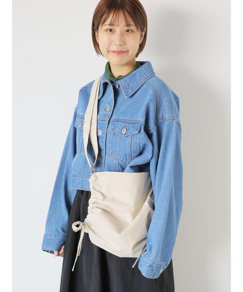 ehka sopo（エヘカソポ）の「ショート丈デニムジャケット（ノーカラージャケット・レディース・ネイビー/ブルー/ブラック・F）」の4枚目の写真