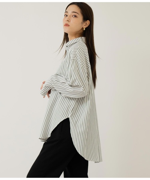 ANAP（アナップ）の「オープンスリーブオーバーサイズシャツ（シャツ/ブラウス・レディース・サックスブルー/ホワイト/ホワイト×ブラック/ブルー系その他・FREE）」の13枚目の写真