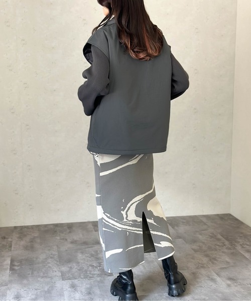 Per sist ence(パーシエンス)の「中綿ナイロンハーフジップバルーンベスト(ベスト・レディース・ブラック/グレー/カーキ/アイボリー・FREE)」の12枚目の写真
