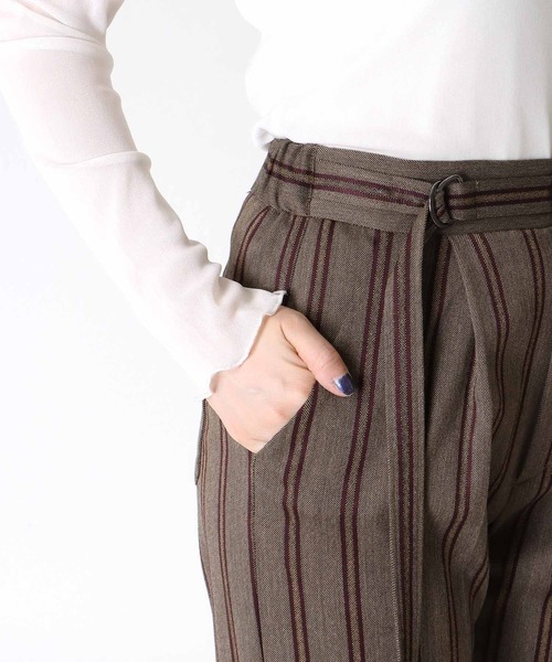 Jines(ジネス)の「バックスリットストライプパンツ(その他パンツ・レディース・モカ/キャメル/ネイビー・36)」の19枚目の写真