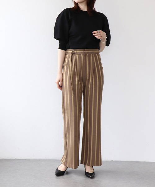 Jines(ジネス)の「バックスリットストライプパンツ(その他パンツ・レディース・モカ/キャメル/ネイビー・36)」の11枚目の写真