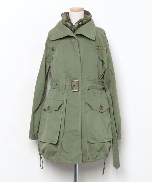 バーバリーブルーレーベル　ミリタリーコート　サイズ38 カーキ バーバリーブルーレーベル ミリタリーコート サイズ38 カーキ