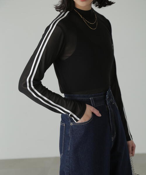 FREE'S MART(フリーズマート)の「◆ラインシアーハイネックカットソー(Tシャツ/カットソー・レディース・ブラック/ホワイト・FREE)」の4枚目の写真