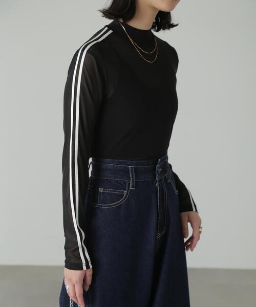 FREE'S MART(フリーズマート)の「◆ラインシアーハイネックカットソー(Tシャツ/カットソー・レディース・ブラック/ホワイト・FREE)」の8枚目の写真