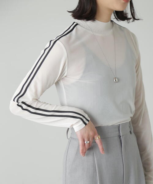 FREE'S MART(フリーズマート)の「◆ラインシアーハイネックカットソー(Tシャツ/カットソー・レディース・ブラック/ホワイト・FREE)」の15枚目の写真