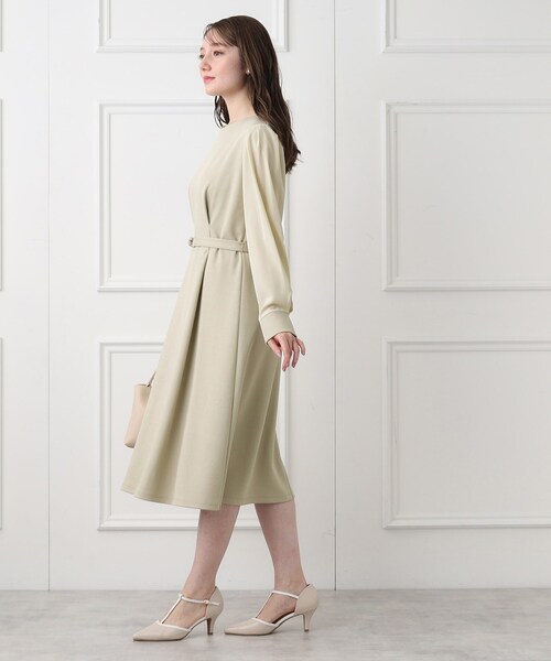 index（インデックス）の「◆≪通勤・セレモニー対応≫ 異素材スリーブフレアワンピース【イージーケア/ストレッチ/洗濯機洗い可】（ワンピース・レディース・ライトグリーン/ブラック/ナチュラル・42/40/36/38）」の15枚目の写真