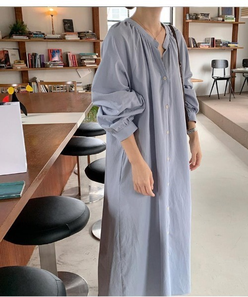 Jayro（ジャイロ）の「ボリュームスリーブロングシャツワンピース（ワンピース・レディース・キナリ/ブルー・FREE）」の7枚目の写真