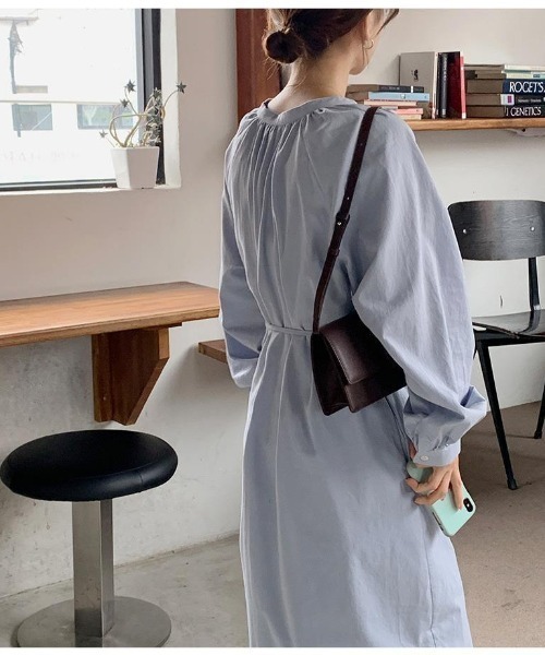 Jayro（ジャイロ）の「ボリュームスリーブロングシャツワンピース（ワンピース・レディース・キナリ/ブルー・FREE）」の8枚目の写真