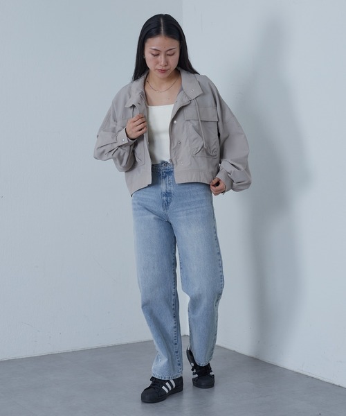 COLONY 2139（コロニートゥーワンスリーナイン）の「スタンドカラーショートミリタリージャケット（ミリタリージャケット・レディース・アイボリー/ブラック/グレイッシュベージュ・FREE）」の17枚目の写真