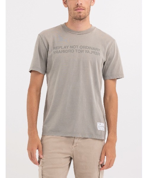 REPLAY(リプレイ)の「コットンジャージープリント Tシャツ(Tシャツ/カットソー・メンズ・ライトブルー/グレー系その他・SMALL/MEDIUM/LARGE/X-LARGE)」の2枚目の写真