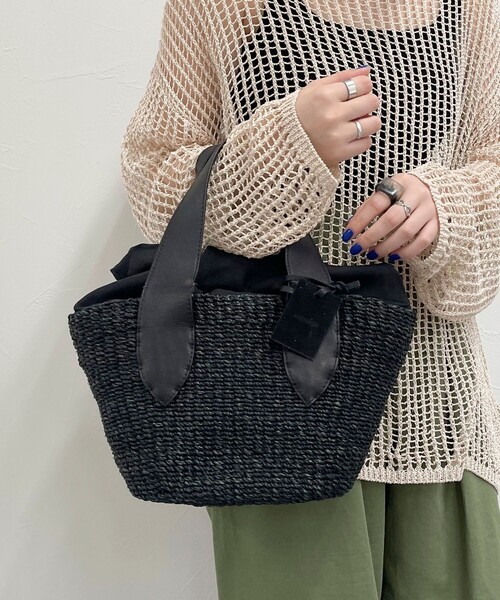 POMTATA(ポンタタ)の「【POMTATA/ポンタタ】レザーハンドルアバカトートバッグ S(トートバッグ・レディース・ブラック系その他3/ブラック/ベージュ・FREE)」の2枚目の写真