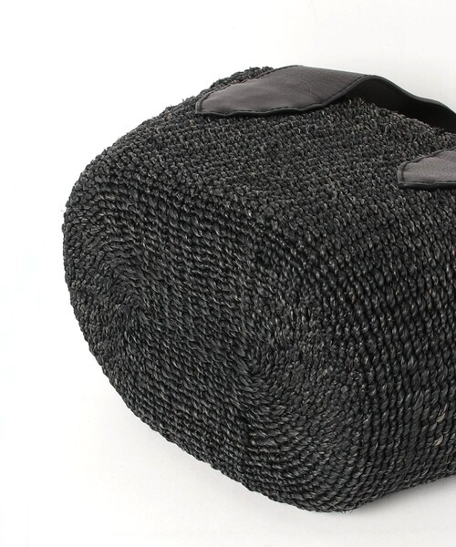 POMTATA(ポンタタ)の「【POMTATA/ポンタタ】レザーハンドルアバカトートバッグ S(トートバッグ・レディース・ブラック系その他3/ブラック/ベージュ・FREE)」の5枚目の写真