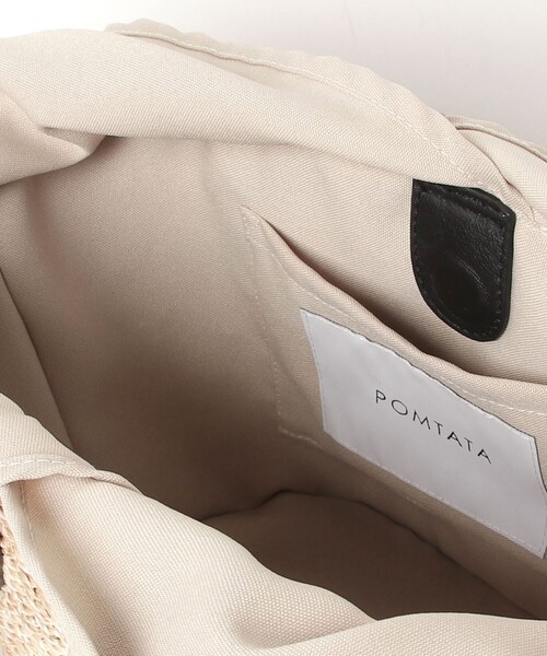 POMTATA(ポンタタ)の「【POMTATA/ポンタタ】レザーハンドルアバカトートバッグ S(トートバッグ・レディース・ブラック系その他3/ブラック/ベージュ・FREE)」の7枚目の写真