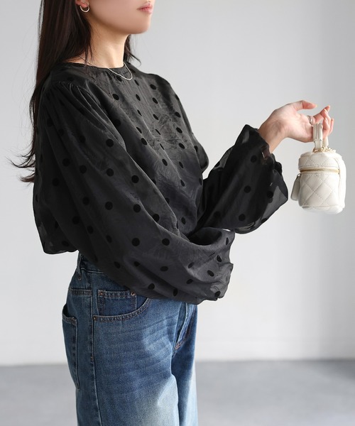 Riberry（リベリー）の「ワッシャーシアーフロッキードットブラウス（シャツ/ブラウス・レディース・ベージュ系/ブラック/ホワイト×ブラック・FREE）」の13枚目の写真