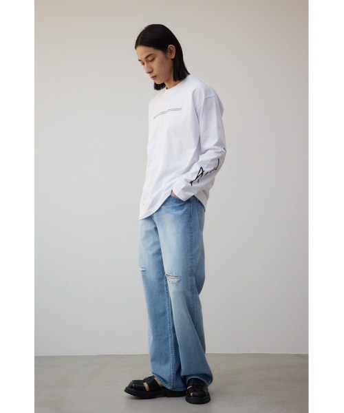 AZUL by moussy(アズールバイマウジー)の「AZULBYMOUSSYロゴロンTシャツ(Tシャツ/カットソー・メンズ・ホワイト/ブラック・MEDIUM/LARGE)」の4枚目の写真