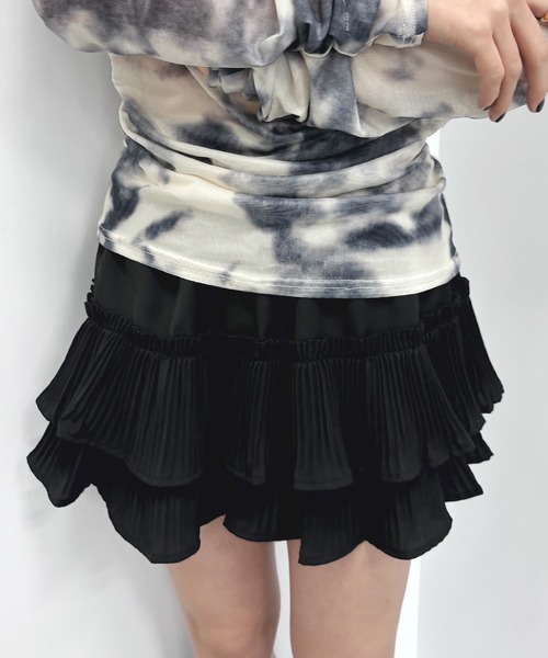 SEN TOKYO（セントーキョー）の「段々プリーツフリルが可愛い。ウエストゴム フレアミニスカート（スカート・レディース・ホワイト/ブラック・FREE）」の5枚目の写真